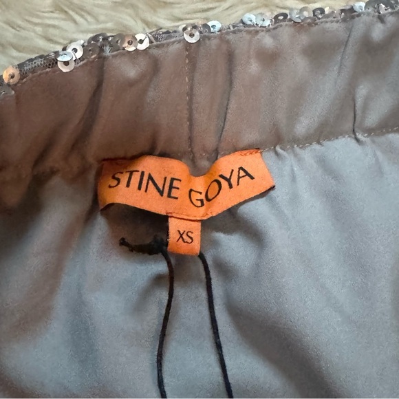 NWT Stine Goya Steel Grey Sequin Skirt - Size XS - Picture 5 of 7
